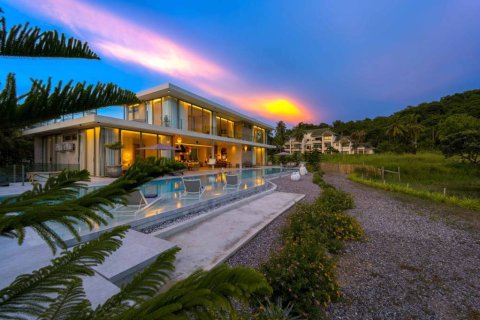 Chalet de 6 dormitorios en Cha-am, Tailandia № 149698 - foto 2