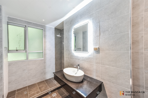 Condominio de 2 dormitorios en Bangkok, Tailandia № 186334 - foto 5