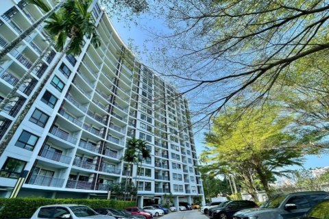 Apartamento de 2 habitaciones en Pattaya, Tailandia № 220567 - foto 14