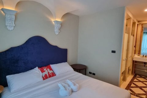 Apartamento de 2 habitaciones en Pattaya, Tailandia № 220564 - foto 7