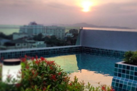 Studio dans le Condo à Pattaya, Thaïlande  № 204065