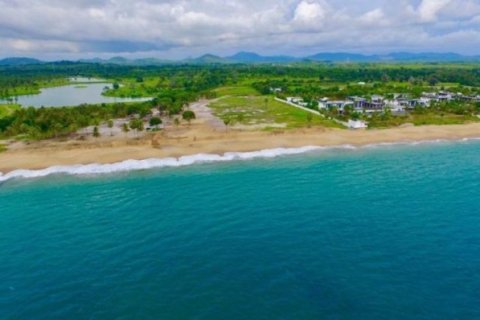 Land in Phang Nga, Thailand 25600 sq.m. № 191244 - photo 4