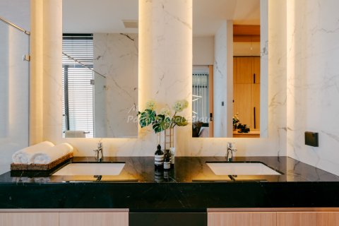 Casa de 4 dormitorios en Bang Lamung, Tailandia № 55081 - foto 7