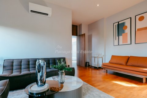 Casa de 4 dormitorios en Bang Lamung, Tailandia № 55081 - foto 4