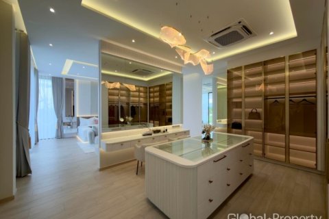 Haus in Pattaya, Thailand 5 Schlafzimmer № 233887 - Foto 13