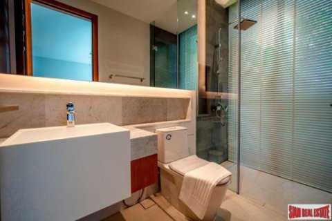 Chalet de 4 dormitorios en Phuket, Tailandia № 203139 - foto 5