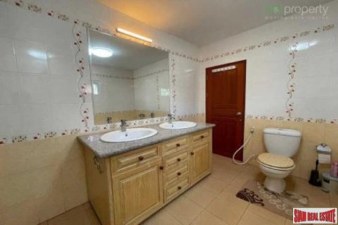Chalet de 2 dormitorios en Chiang Mai, Tailandia № 203136 - foto 2
