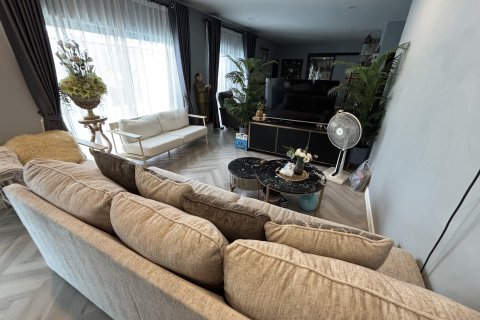 Chalet de 3 dormitorios en Hua Hin, Tailandia № 164161 - foto 5