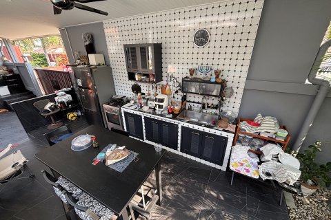 Chalet de 3 dormitorios en Hua Hin, Tailandia № 164161 - foto 24