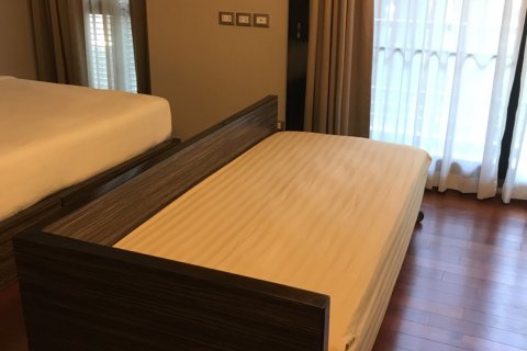 Condominio de 1 dormitorio en Bangkok, Tailandia № 144080 - foto 3