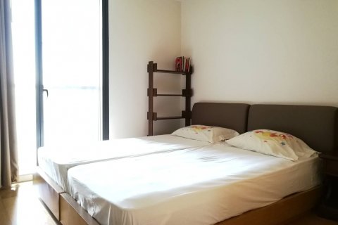 Condominio de 2 dormitorios en Sathon, Bangkok, Tailandia № 144083 - foto 10