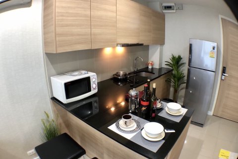 Condominio de 1 dormitorio en Bangkok, Tailandia № 144079 - foto 6