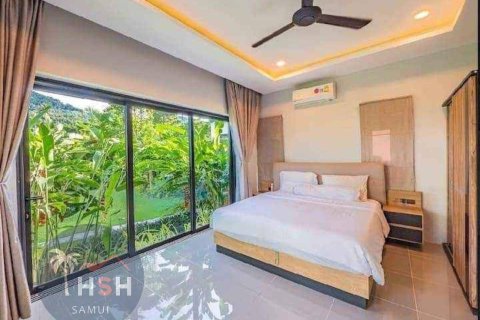 Chalet de 3 dormitorios en Ko Samui, Tailandia № 180033 - foto 12
