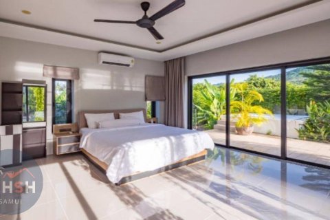 Chalet de 3 dormitorios en Ko Samui, Tailandia № 180033 - foto 14