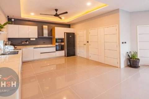 Chalet de 3 dormitorios en Ko Samui, Tailandia № 180033 - foto 13
