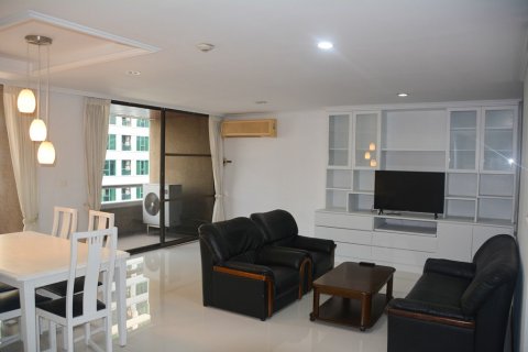 Condominio de 3 dormitorios en Bangkok, Tailandia № 66169 - foto 3