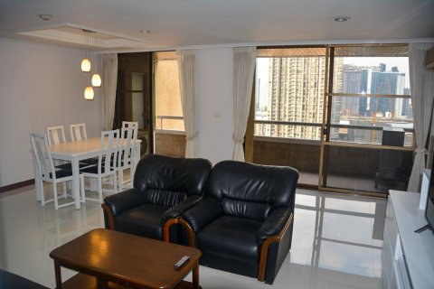 Condominio de 3 dormitorios en Bangkok, Tailandia № 66169 - foto 4