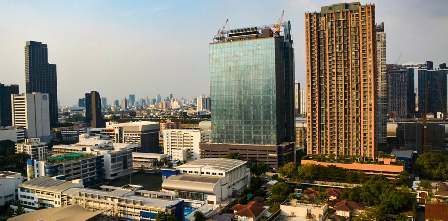 Condominio de 3 dormitorios en Bangkok, Tailandia № 66169