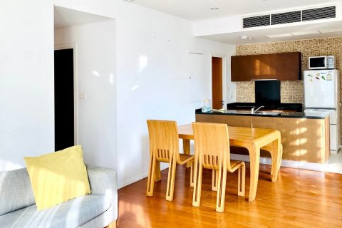 Condominio de 2 dormitorios en Bangkok, Tailandia № 66168 - foto 2