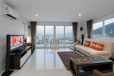 Condominio de 2 dormitorios en Kathu, Tailandia № 137580 - foto 2