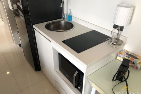 Condominio de 1 dormitorio en Pattaya, Tailandia № 204503 - foto 12
