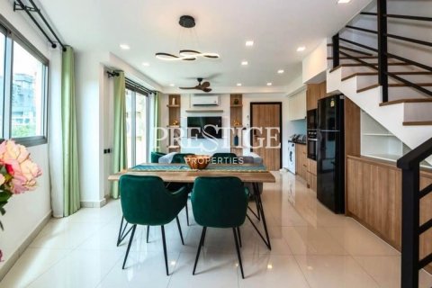 Condo à Pattaya, Thaïlande, 2 chambres  № 197979 - photo 4