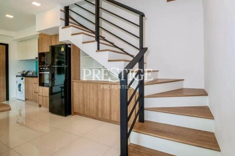 Condo à Pattaya, Thaïlande, 2 chambres  № 197979 - photo 6