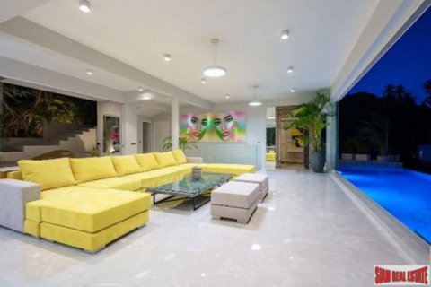 Villa auf Chaweng Beach, Ko Samui, Thailand 4 Schlafzimmer № 194107 - Foto 5