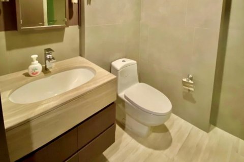 Condominio de 2 dormitorios en Bangkok, Tailandia № 70339 - foto 9