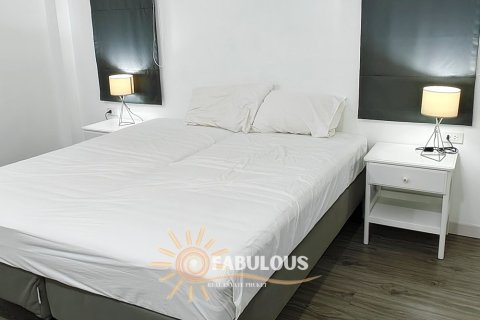 Chalet de 3 dormitorios en Rawai, Tailandia № 179327 - foto 4