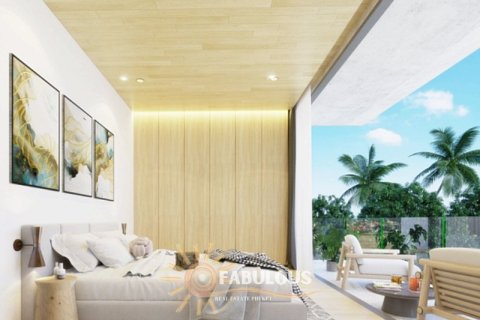 Chalet de 3 dormitorios en Bang Tao, Tailandia № 179324 - foto 2