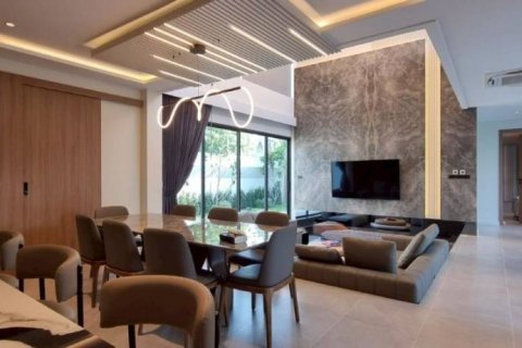 Chalet de 7 dormitorios en Sattahip, Tailandia № 157834 - foto 5