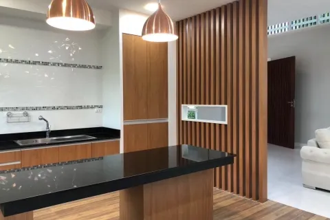 House in Pattaya, Thailand 4 bedrooms № 167640 - photo 3