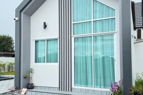 Casa de 3 dormitorios en Pattaya, Tailandia № 113595 - foto 6