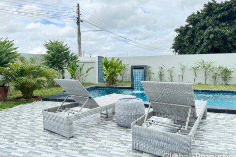 Casa de 3 dormitorios en Pattaya, Tailandia № 113595 - foto 5