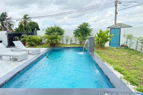 Casa de 3 dormitorios en Pattaya, Tailandia № 113595 - foto 4