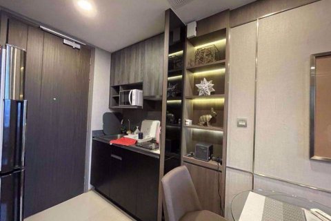 Condominio de 1 dormitorio en Bang Rak, Bangkok, Tailandia № 57981 - foto 5