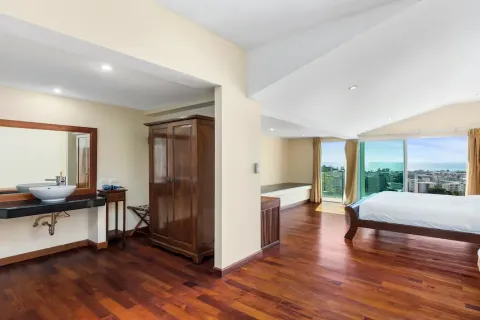 Chalet de 7 dormitorios en Patong, Tailandia № 190629 - foto 23