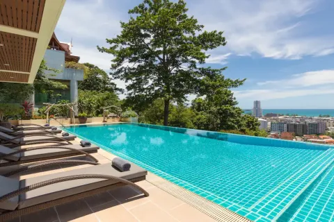 Chalet de 7 dormitorios en Patong, Tailandia № 190629 - foto 2