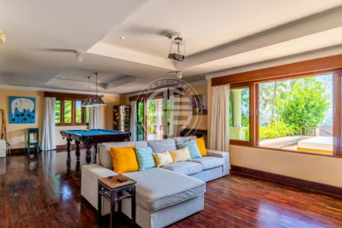 Chalet de 5 dormitorios en Layan Beach, Tailandia № 190632 - foto 16