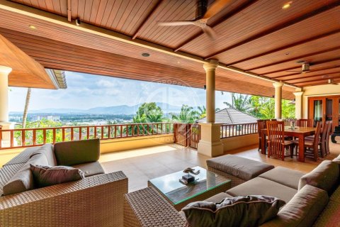 Chalet de 5 dormitorios en Layan Beach, Tailandia № 190632 - foto 18