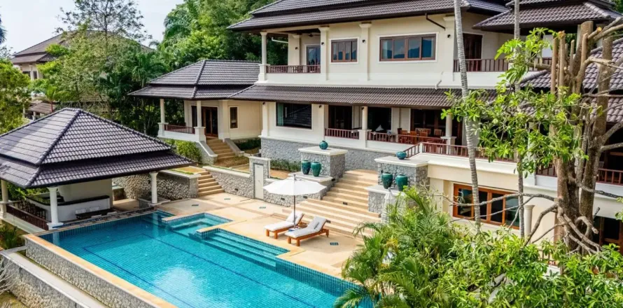 Chalet de 5 dormitorios en Layan Beach, Tailandia № 190632
