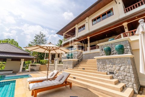 Chalet de 5 dormitorios en Layan Beach, Tailandia № 190632 - foto 22