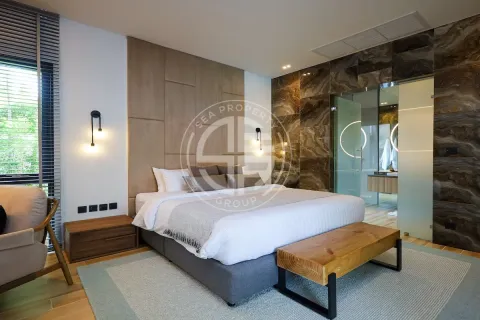 Chalet de 4 dormitorios en Phuket, Tailandia № 190633 - foto 12