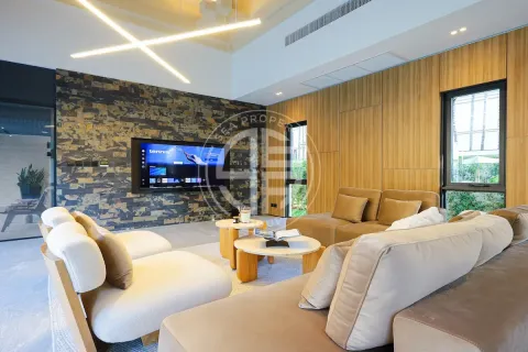 Chalet de 4 dormitorios en Phuket, Tailandia № 190633 - foto 3