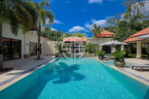 Chalet de 4 dormitorios en Phuket, Tailandia № 190633 - foto 2