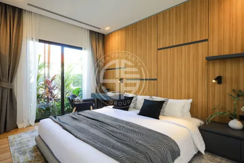Chalet de 4 dormitorios en Phuket, Tailandia № 190633 - foto 9
