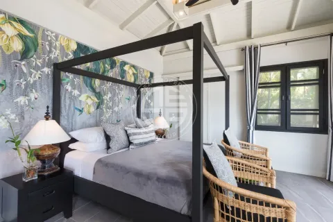 Chalet de 5 dormitorios en Phuket, Tailandia № 190634 - foto 9