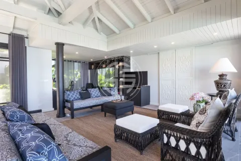 Chalet de 5 dormitorios en Phuket, Tailandia № 190634 - foto 3