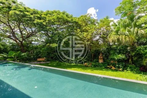 Chalet de 5 dormitorios en Layan Beach, Tailandia № 190630 - foto 3